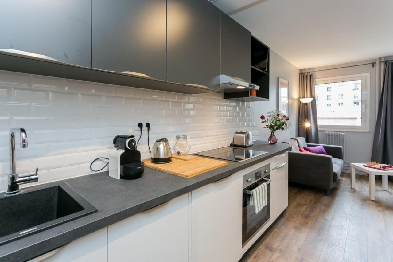 Nicely Decorated Modern Studio Near The Eiffel Tower - - Welkeys Appartement